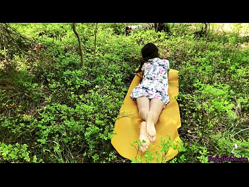 ❤️ 陌生人在Tinder上自慰我的阴部,并在树林里热情地做爱 ❤️❌ Beautiful porn